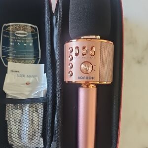 Rose Gold Wireless Karaoke Microphone